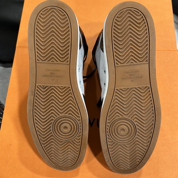 Louis Vuitton Rivoli Sneaker Boot - Picture 6 of 12